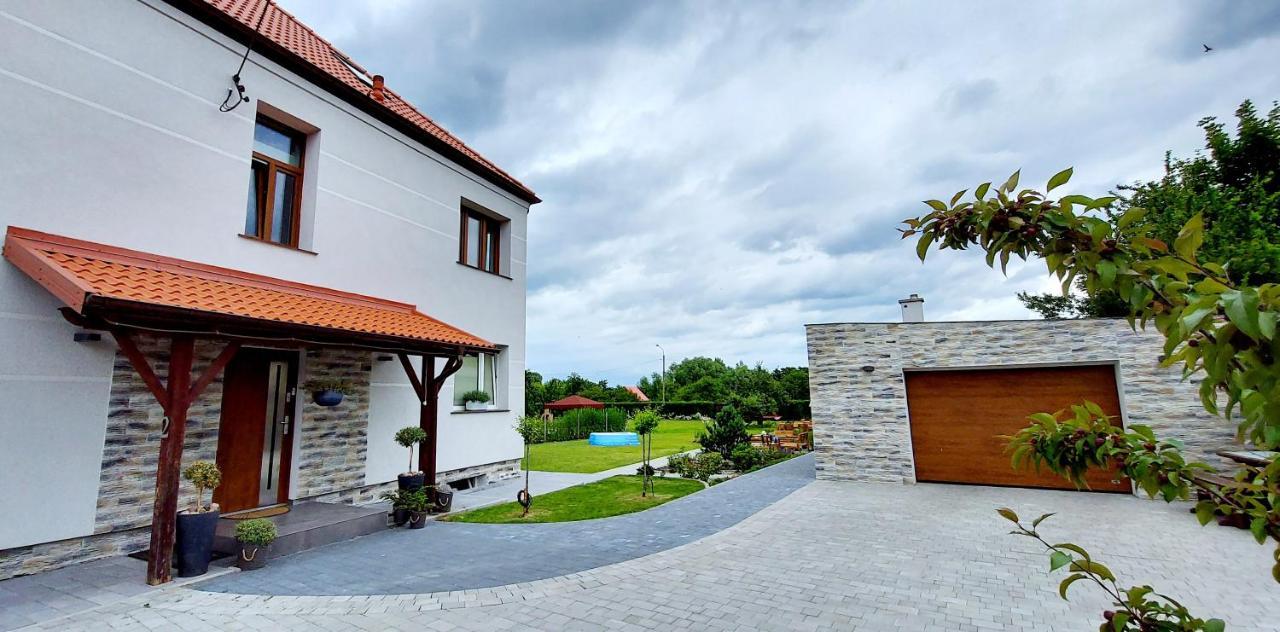 Pokoje Goscinne Cztery Wiatry Frombork Exterior foto
