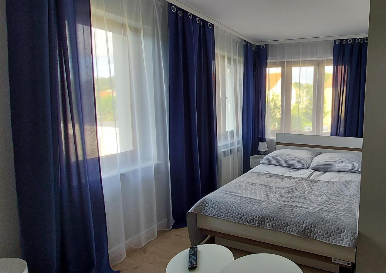 Pokoje Goscinne Cztery Wiatry Frombork Exterior foto